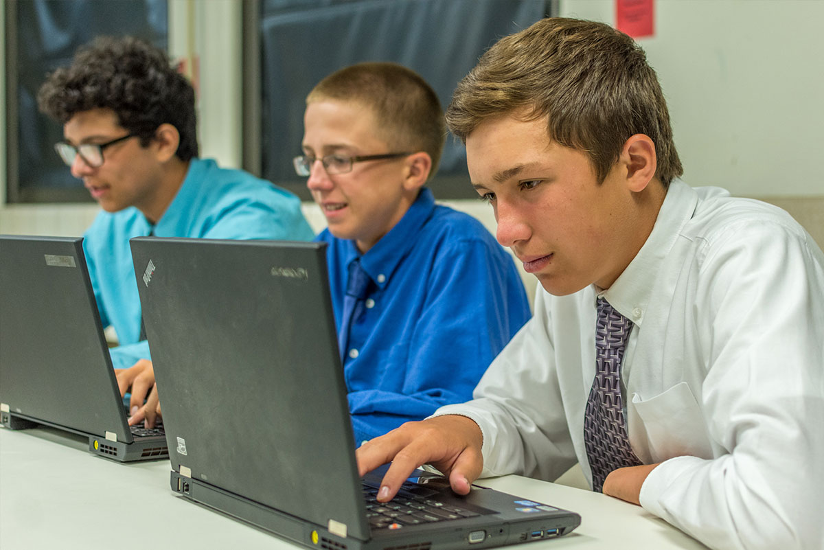 5 Things Parents Gain From Catholic High Schools